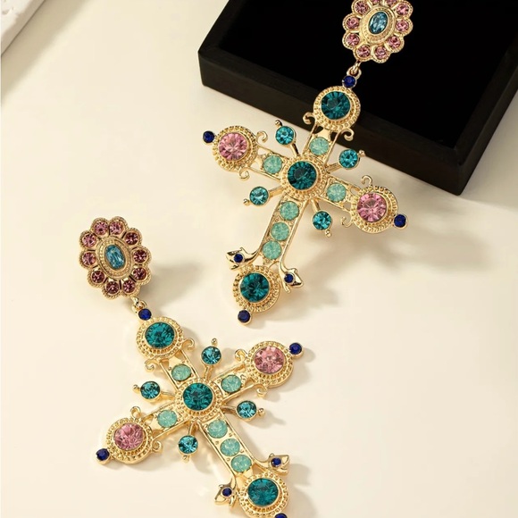 Elegant Gold and Teal Cross Earrings - Picture 3 of 7